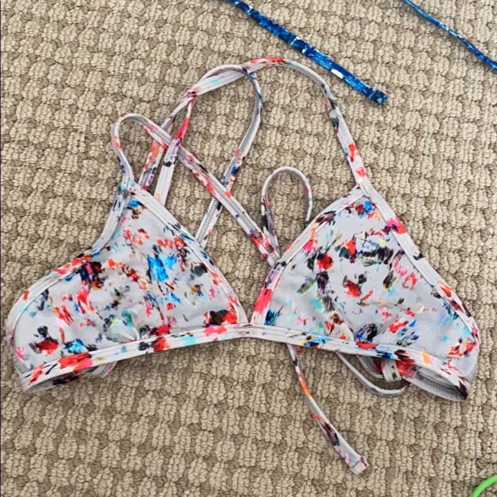 jolyn triangle top